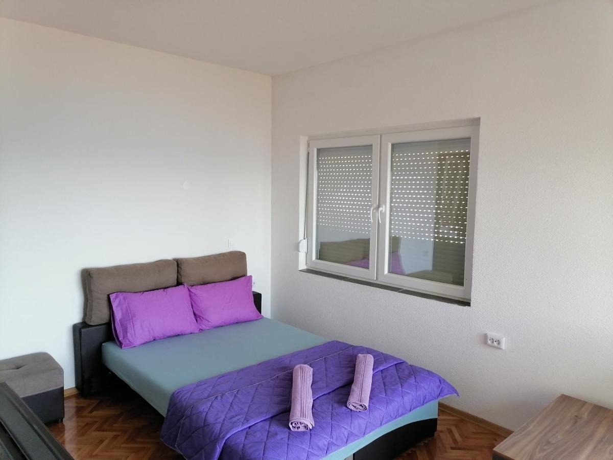 Grey Apartment Ohrid Bagian luar foto