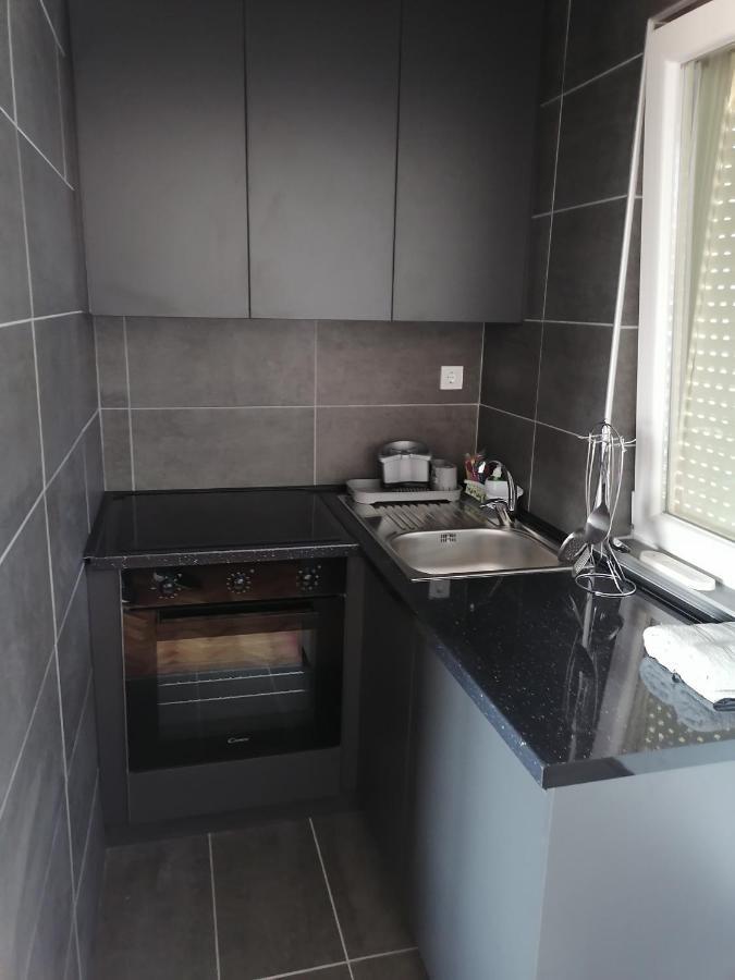 Grey Apartment Ohrid Bagian luar foto